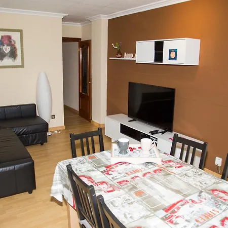 1 - Parking Gratuito Apartment Reus